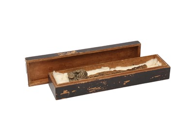 Lot 336 - A CHINESE CHENGXIANGMU 'LINGZHI' SCEPTRE.