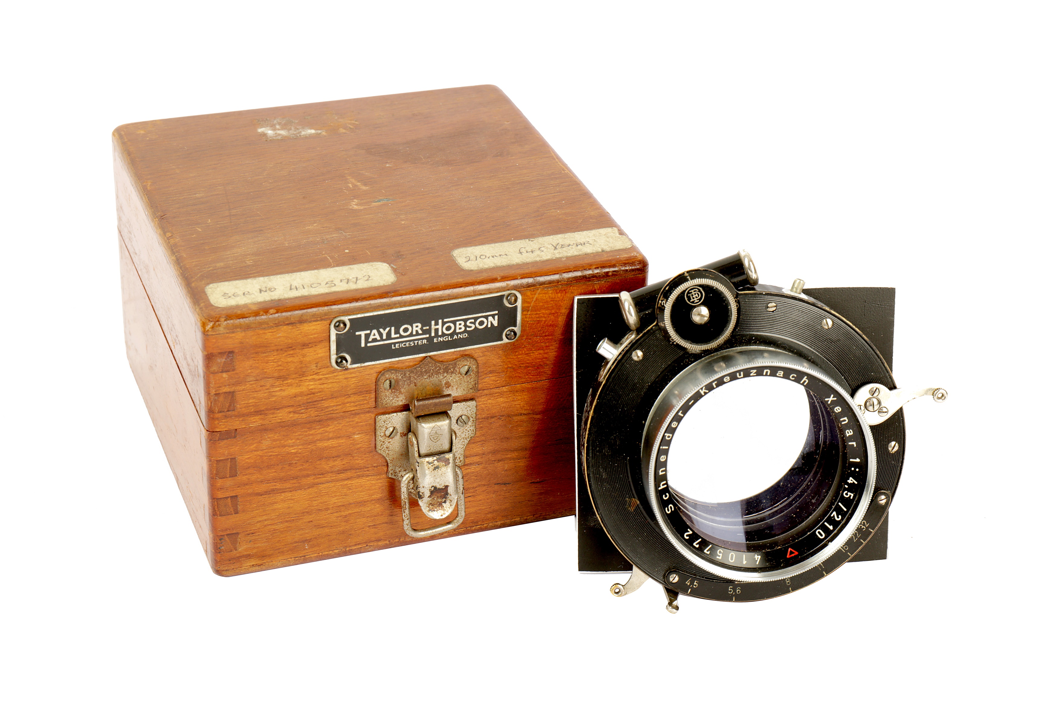 Lot 33 - A Schneider-Kreuznach 210mm f/4.5 Xenar Lens