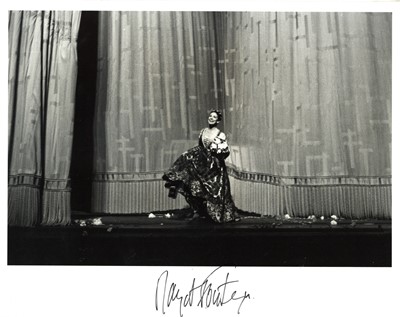 Lot 894 - Fonteyn (Margot)