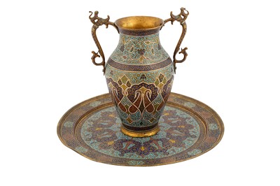 Lot 472 - A KASHMIRI GILT-COPPER POLYCHROME CHAMPLEVÉ ENAMELLED VASE AND TRAY