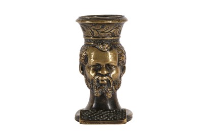 Lot 189 - AN EARLY 19TH CENTURY BRONZE TABLE VESTA MODELLED WITH THE HEAD OF A BEARDED NUBIAN