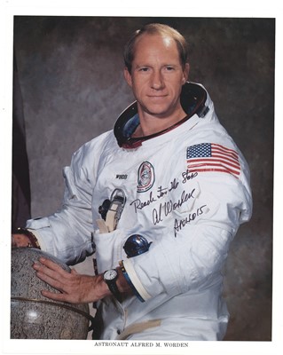 Lot 1232 - Apollo 15.- Al Worden