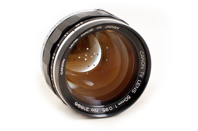 Lot 181 - Canon 50mm f0.95 C-mount TV 'Dream' Lens.