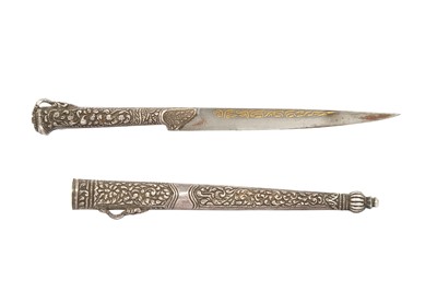 Lot 420 - A SILVER AND GOLD-DAMASCENED STEEL FRUIT DAGGER
