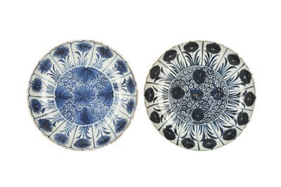 Lot 275 - A NEAR-PAIR OF CHINESE BLUE AND WHITE DISHES.