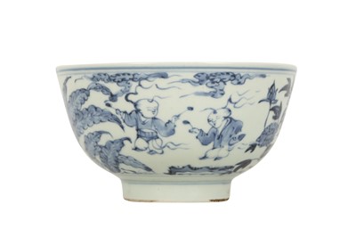 Lot 602 - A CHINESE BLUE AND WHITE 'BOYS' BOWL.