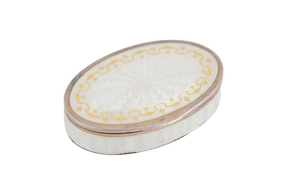 Lot 106 - An early 20th century Norwegian sterling silver and guilloche enamel pill box, Oslo circa 1910 by David Anderson