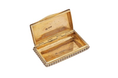 Lot 3 - A George III sterling silver gilt snuff box, London 1815 by Daniel Hockley and Thomas Bosworth (reg. April 1814)