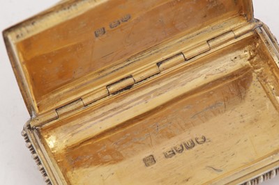 Lot 3 - A George III sterling silver gilt snuff box, London 1815 by Daniel Hockley and Thomas Bosworth (reg. April 1814)