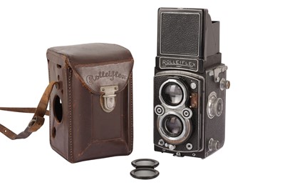Lot 131 - A Rolleiflex Automat I TLR Camera