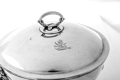 Lot 138 - An early 19th century Indian Colonial silver tureen, Madras, circa 1815 by Robert Gordon II (active 1802-1818)