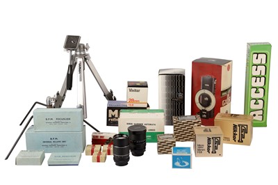 Lot 352 - An Extensive Macro Photography Kit