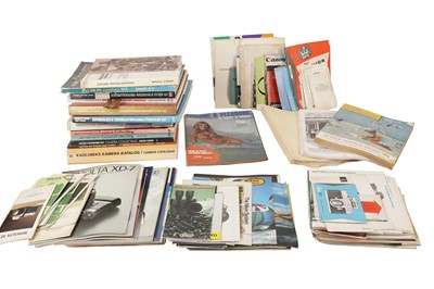 Lot 388 - A Good Collection of Photographica Collecting Books