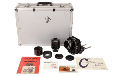 Lot 355 - A Zenza Bronica Macro Photography Kit
