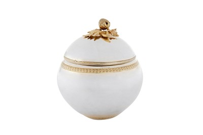Lot 277 - An early 19th century Ottoman Turkish parcel gilt silver jar or bowl and cover, Tughra of Mahmud II (1808-39)