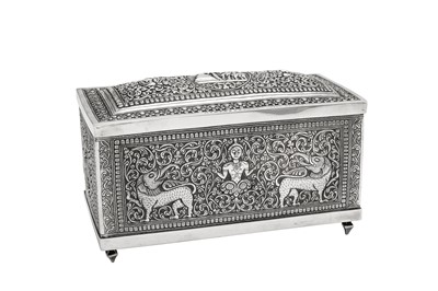 Lot 203 - A late 19th Ceylonese (Sri Lankan) unmarked silver casket or tobacco box, Kandy circa 1890