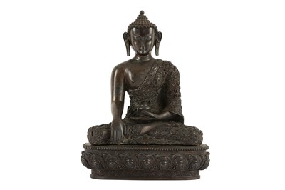 Lot 324 - A BRONZE FIGURE OF BUDDHA SAKYAMUNI.