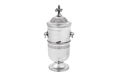 Lot 513 - A George V ‘Arts and Crafts’ sterling silver ecclesiastical viaticum, London 1933 by Omar Ramsden (1873-1939)