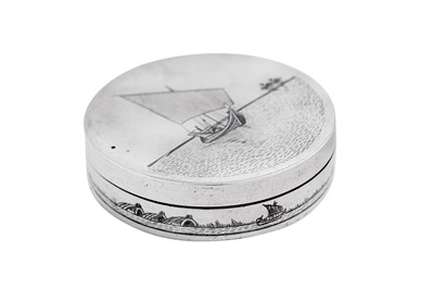 Lot 332 - An early 20th Iraqi silver and niello compact, Basra or Omara circa 1930