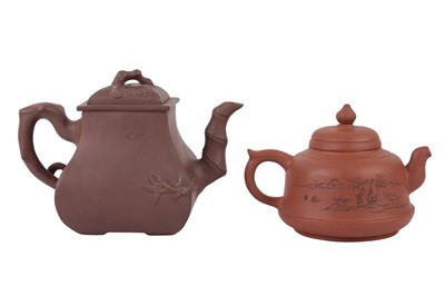 Lot 621 - A CHINESE YIXING TEA POT, 20TH CENTURY