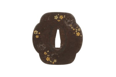 Lot 510 - AN IRON TSUBA.