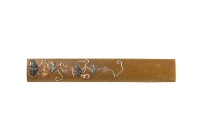 Lot 518 - A SENTOKU KOZUKA.