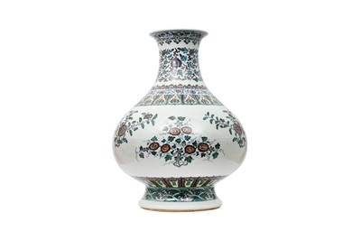 Lot 467 - A MASSIVE CHINESE DOUCAI VASE.