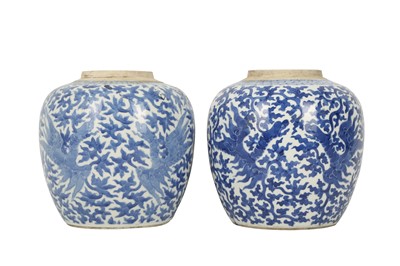 Lot 127 - A NEAR-PAIR OF CHINESE BLUE AND WHITE 'DRAGON' JARS.