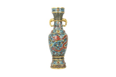 Lot 672 - A LARGE CHINESE CLOISONNÉ ENAMEL 'DRAGON' VASE.