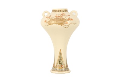 Lot 473 - A SMALL SATSUMA VASE.