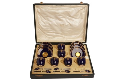 Lot 376 - A ROYAL WORCESTER PORCELAIN COFFEE SET