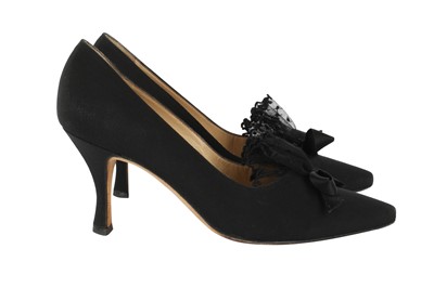 Lot 438 - Manolo Blahnik Black Heeled Pump - Size 37