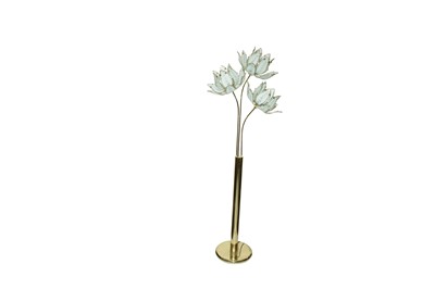 Lot 529 - AN ITALIAN HOLLYWOOD REGENCY WHITE GLASS LOTUS BOUQUET FLOOR LAMP, CIRCA 1970'S