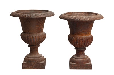 Lot 424 - A PAIR OF VICTORIAN CAST IRON CAMPANA GARDEN URNS, 19TH CENTURY