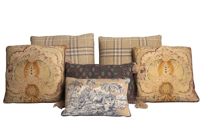 Lot 173 - A PAIR OF SQUARE BROWN CHECK CUSHIONS, CONTEMPORARY
