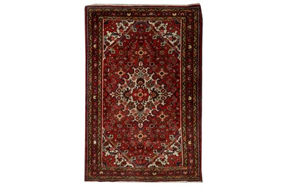 Lot 408 - A HAMADAN RUG