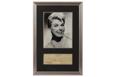 Lot 886 - Day (Doris) & Julie Andrews