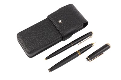 Lot 57 - A GERMAN MONTBLANC MEISTERSTUCK NO. 14 FOUNTAIN PEN