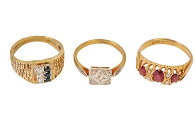 Lot 23 - THREE RINGS