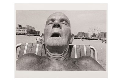 Lot 329 - Bruce Gilden b.1946