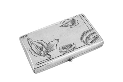 Lot 188 - A Nicholas II early 20th century Russian 84 zolotnik silver cigarette case, Moscow 1908-26 by HБ in a triangle