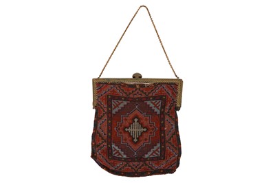 Lot 397 - A GLASS BEADED EVENING BAG
