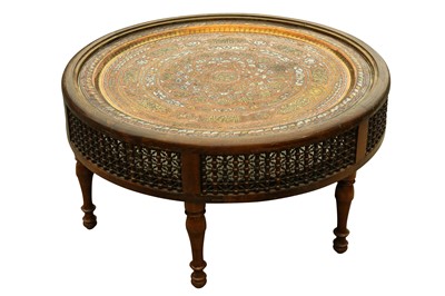 Lot 629 - A CIRCULAR ORIENTALIST MASHRABIYA-STYLE OCCASIONAL TABLE