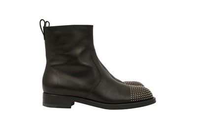 Lot 496 - Gucci Black Stud Ankle Boot - Size 36