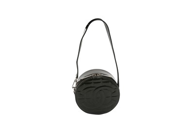 Lot 462 - Chanel Black CC Quilted Round Bag