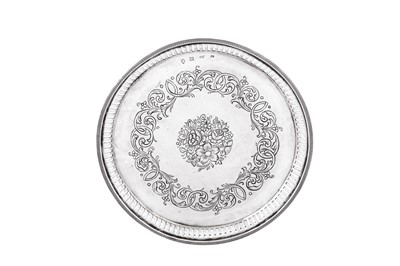 Lot 20 - An Alexander I early 19th century Russian 84 zolotnik silver tray