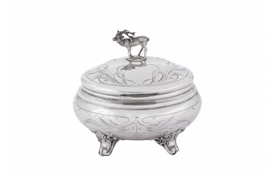 Lot 223 - An early 20th century Austrian 800 standard silver sugar box (zuckerdose), Vienna circa 1920 by Samuel Haber (active 1912-24)