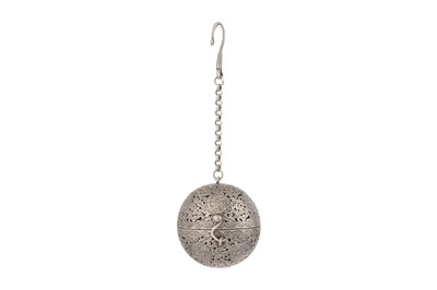 Lot 565 - A MINIATURE OPENWORK LOW-GRADE SILVER MARITIME LANTERN