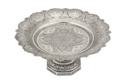 Lot 374 - AN ENGRAVED SILVER FOOTED SERVING DISH