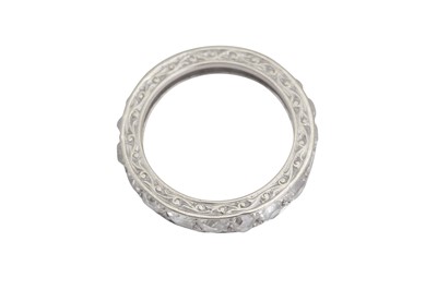 Lot 34 - A diamond eternity ring